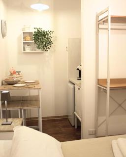 La Petite Room - 8