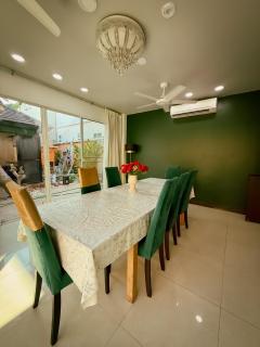 Magnitude 6 Bedroom Villa In Pratumnak - 4