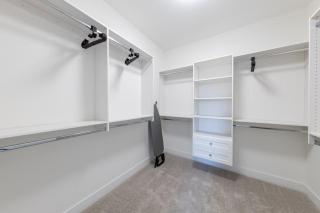 Elegant 4BR Main Suite Family Friendly with Terrace - 2
