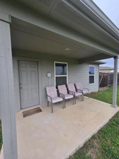 Peaceful Retreat Outside the City 3BED 2BATH - 8