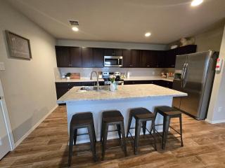 Peaceful Retreat Outside the City 3BED 2BATH - 7