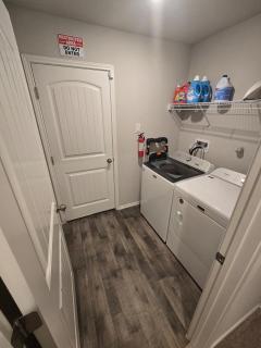 Peaceful Retreat Outside the City 3BED 2BATH - 6