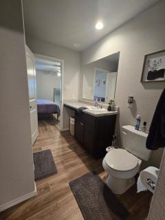 Peaceful Retreat Outside the City 3BED 2BATH - 3