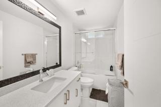 Modern Mountain View Suite with Covered Patio - 5