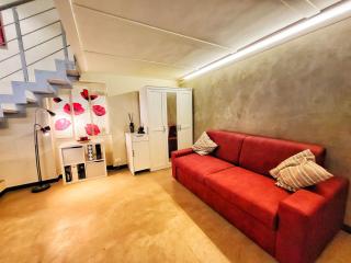 Pollaiuoli Lounge - Centro Storico, Movida e Acquario - 9