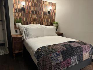 The Boardwalk Hotel - 5