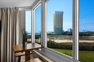 Top of the Gulf 316 Beachfront Studio Condo - 6
