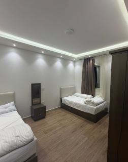 High finishing specs with 3bd beside Auc - 4