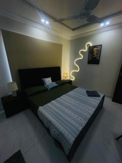 Global luxury 2BED apartment's In canal road self check-in - 7