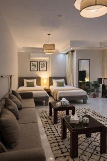 Jira Inn Hotel - چيران - 9