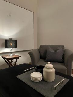 Luxury Private Rooms in DHA Phase 5 Sector D Lahore - 7