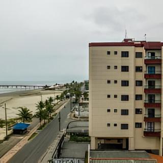 Confortável Apartamento frente a praia Mongaguá - 9