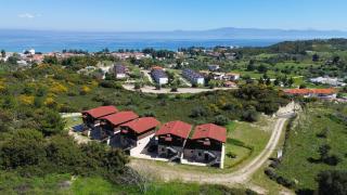 Hilltop Apartment 10 - 7