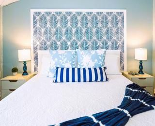 Spacious 2BR Townhome Walk to Private Beach Pool Sleeps 9 - 7