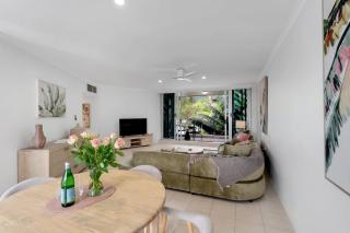 Belle Escapes Tides & Palms - 4