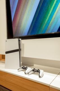 Aiidraproperties - 8