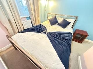 Modern 3 Bedroom New Built house to rent in Luton - 8