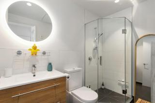 Best Location in CBD, Carpark-Free Designated Park - 2