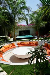 Lukas Garden Accra with Pool, Jacuzzi & Gym - 9