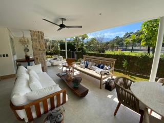 Casa de Luxo na Praia do Engenho - Piscina, Área Gourmet e Natureza Exuberante - 4
