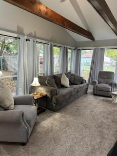 Ottawa Family Nest - 9