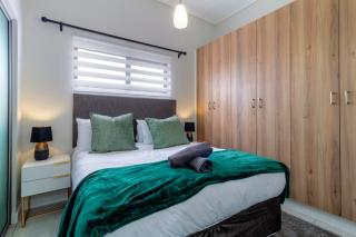 Greenlee 2BR Luxury - 4