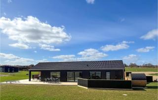 Gorgeous Home In Børkop With Sauna - 2