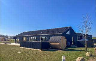 Gorgeous Home In Børkop With Sauna - 3