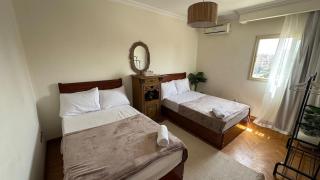 Nile View Boho Apartment in Cairo 3 Bedrooms - 4