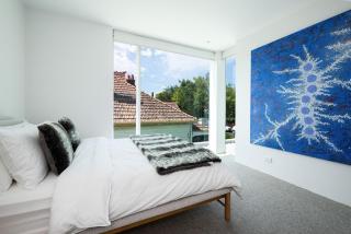 The Art House by the Beach - 2