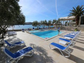 Seaview Apartment in Stara Novalja - 3