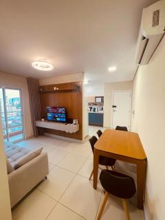 Studio Novo - Ar Condicionado - Piscina - WI-FI - Sauna - Churrasqueira - 1 Vaga de garagem - 8