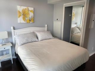 The York Grand Plaza Suites - 1