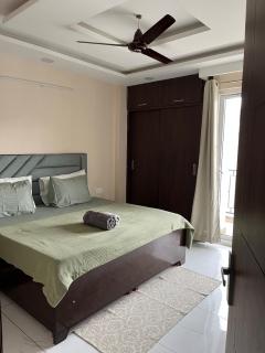 Sundown Slumber 2BHK with Terrace and Mountain Views - 2