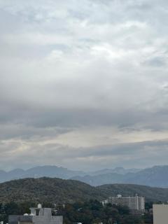 Sundown Slumber 2BHK with Terrace and Mountain Views - 1