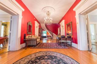 Bourbon Manor Bed & Breakfast Inn - 7