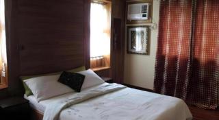 La Bella Casa Boracay Hotel - 3