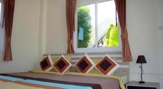 Sea Beach Koh Larn 1 - 8