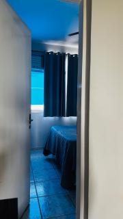 Stúdio Amplo com Ar perto da Praia de Itapuã - 4