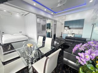 PATONG TOWER Beach Apartment - 8