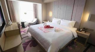 Lavande Hotels Guangzhou Jiahe Wanggang Metro Station Junhe Avenue - 7