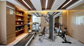 East Queen Hotel (Xi'an Beimen Metro Station) - 8