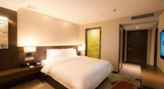 Zmax Guangzhou Jiangtai Road Metro Station - Guangzhou - 7