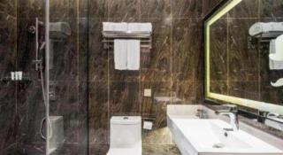 Zmax Guangzhou Jiangtai Road Metro Station - Guangzhou - 4