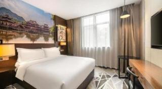 Zmax Guangzhou Jiangtai Road Metro Station - Guangzhou - 1