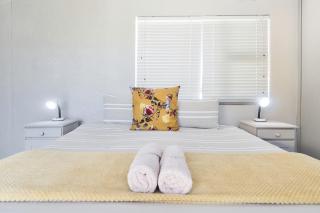 32 Main Road - Struisbaai - 3