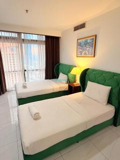 Aston Apartment at Times Square kl - 8