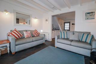 Kingfisher Cottage - 7