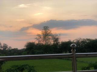 VacationVibeVilla 2R, Balcony, Kitchen, Living - 7