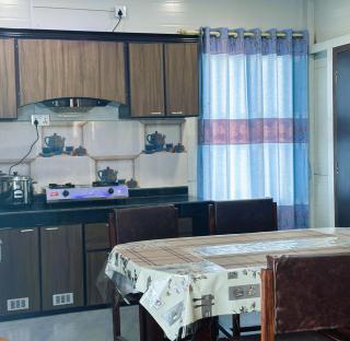 VacationVibeVilla 2R, Balcony, Kitchen, Living - 4